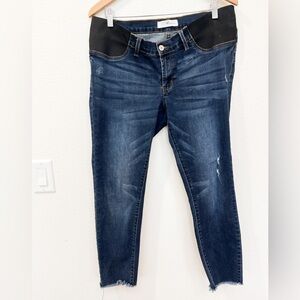 Kancan Maternity Crop Jeans Size 11/29
